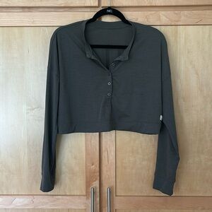 Vuori Avalon Henley Grey Size Small